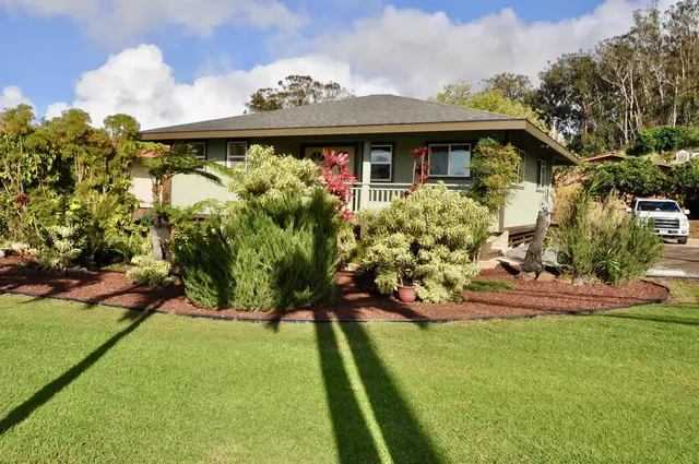 Listing Image for 2835 Kaupakalua Rd 25 of 31