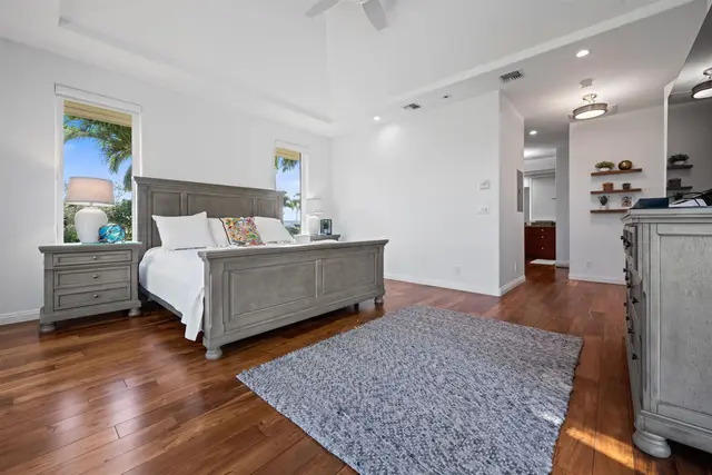 Listing Image for 180 Kalaihi Pl 11 of 38