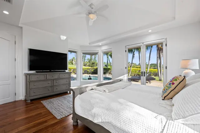 Listing Image for 180 Kalaihi Pl 12 of 38
