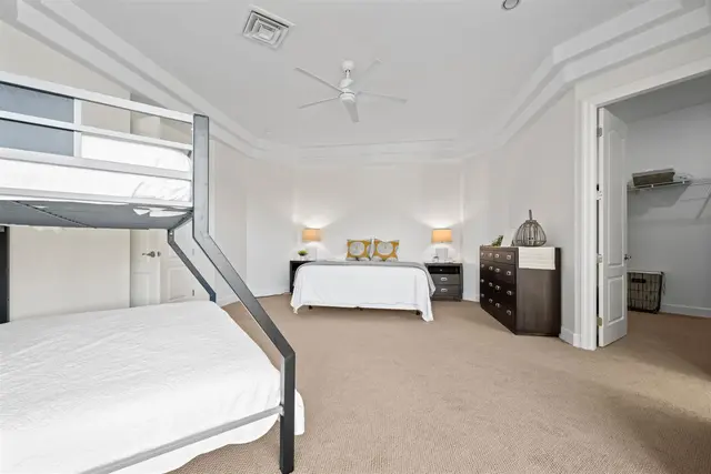 Listing Image for 180 Kalaihi Pl 16 of 38