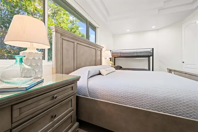 Listing Image for 180 Kalaihi Pl 24 of 38