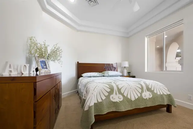 Listing Image for 180 Kalaihi Pl 25 of 38