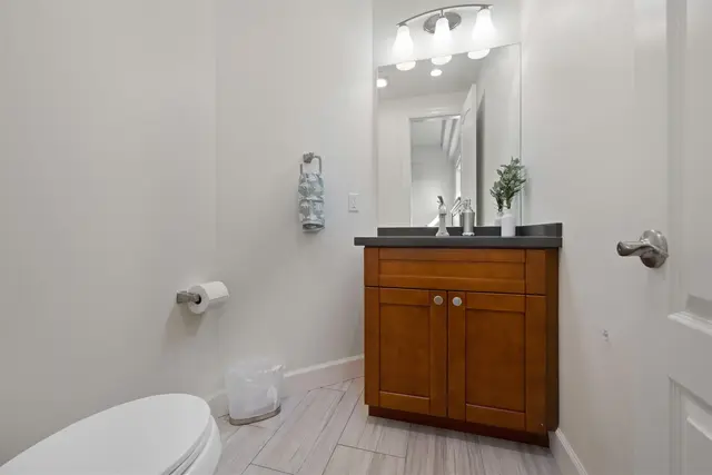 Listing Image for 180 Kalaihi Pl 30 of 38