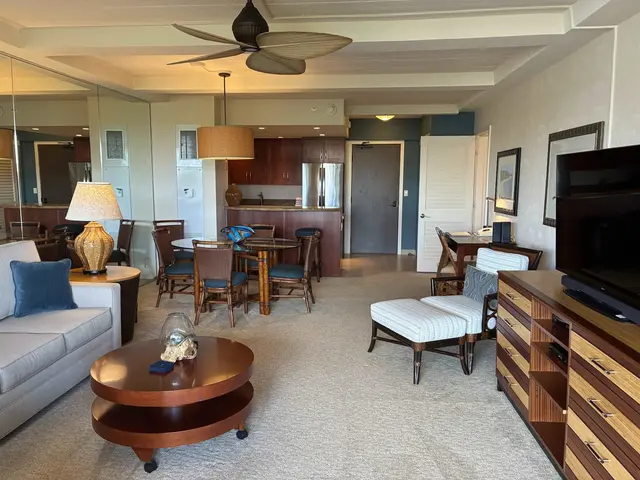 Listing Image for 2481 Kaanapali Pkwy 620h 3 of 44