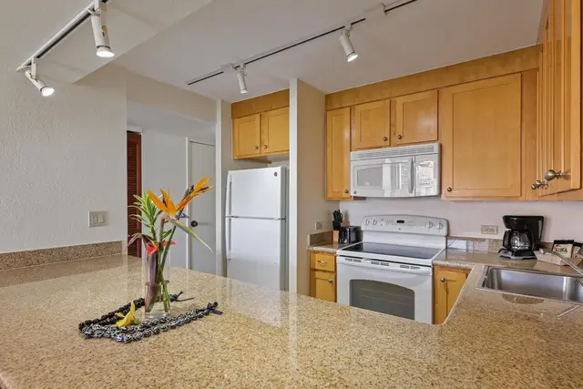 Listing Image for 3445 Lower Honoapiilani Rd 644 11 of 27