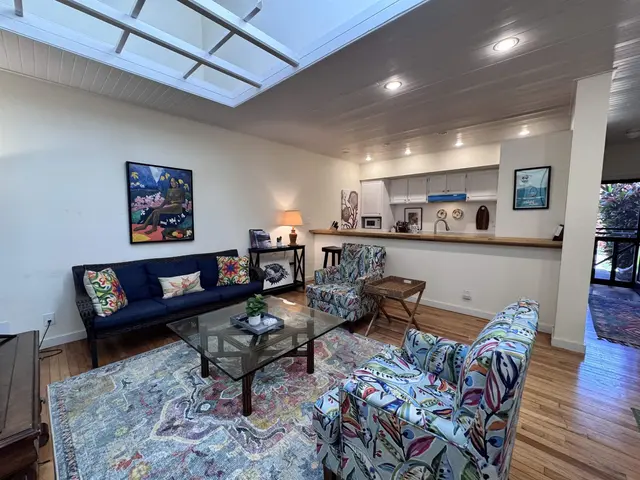 Listing Image for 100 Lio Pl S3 10 of 43