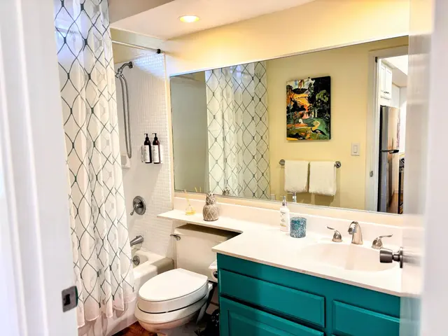 Listing Image for 100 Lio Pl S3 16 of 43