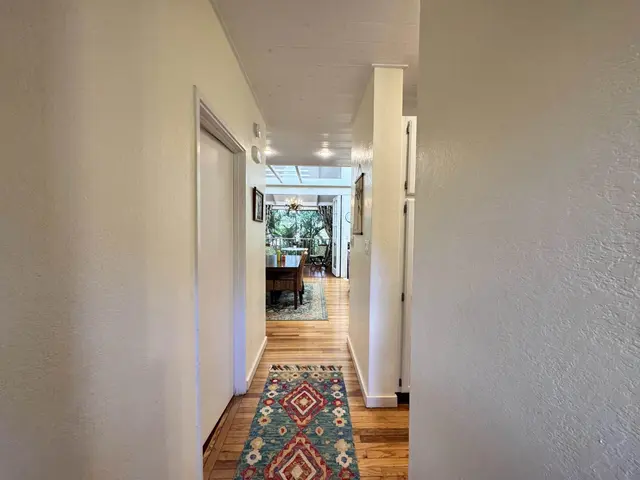 Listing Image for 100 Lio Pl S3 17 of 43