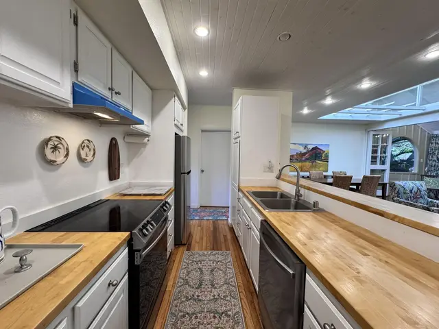 Listing Image for 100 Lio Pl S3 8 of 43