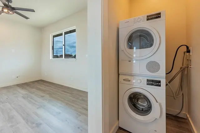 Listing Image for 431 Holua Dr 17 of 40