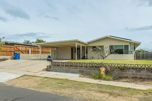 Listing Image for 431 Holua Dr 8 of 40