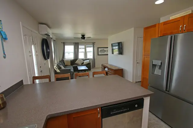 Listing Image for 351 Uluna St 11 of 50