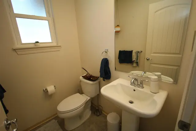 Listing Image for 351 Uluna St 19 of 50