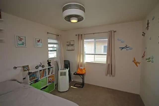 Listing Image for 351 Uluna St 24 of 50