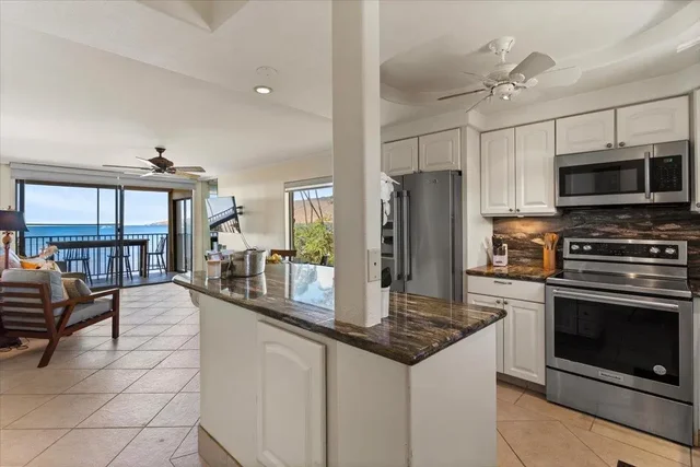 Listing Image for 36 S Kihei Rd 301 19 of 30