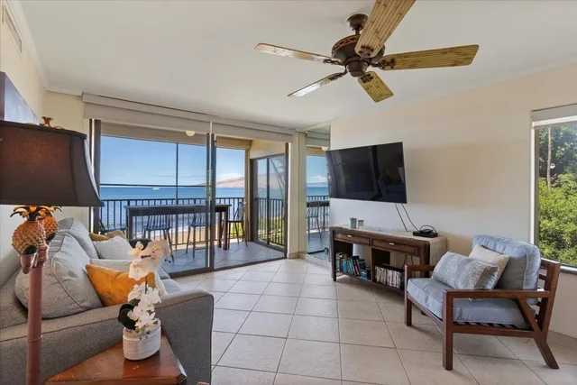 Listing Image for 36 S Kihei Rd 301 7 of 30