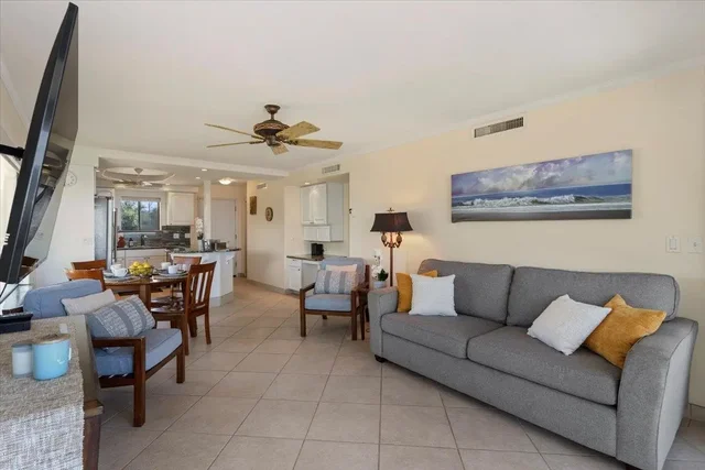 Listing Image for 36 S Kihei Rd 301 9 of 30