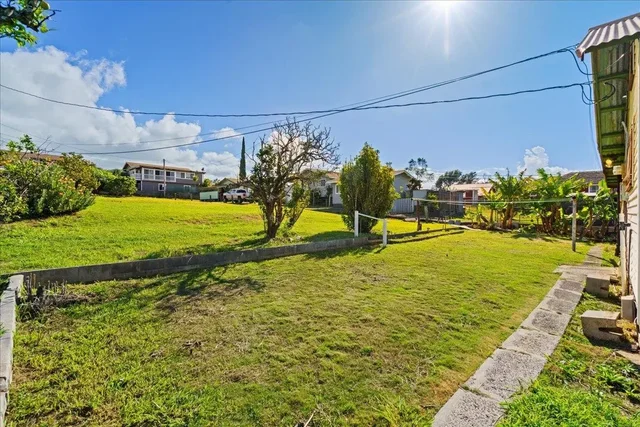 Listing Image for 1072 Aala Pl 31 of 37