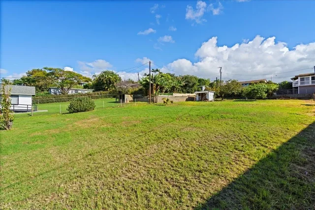 Listing Image for 1072 Aala Pl 33 of 37