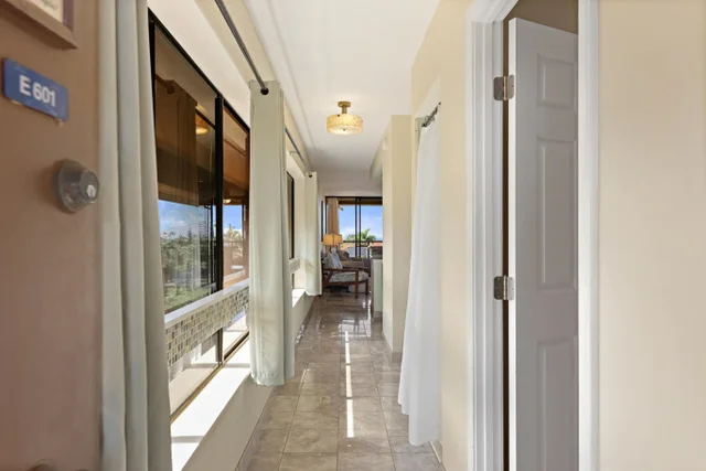 Listing Image for 4242 Lower Honoapiilani Rd E-601 16 of 25