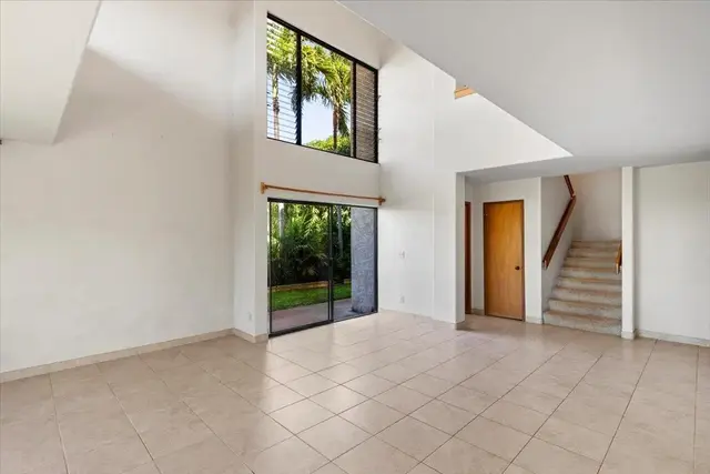 Listing Image for 2715 Kauhale St 5 of 45