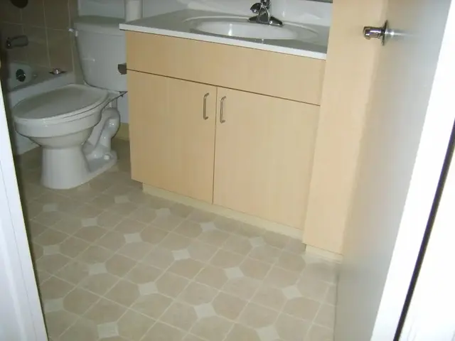 Listing Image for 37 Polohina Ln 7 16 of 26