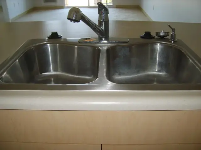 Listing Image for 37 Polohina Ln 7 4 of 26