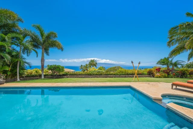 Listing Image for 858 Kai Hele Ku St B 12 of 50