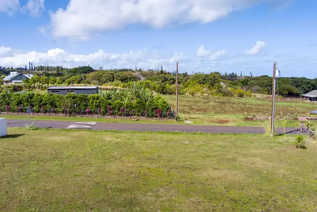 Listing Image for 674 Kauaheahe Pl Unit A 18 of 22