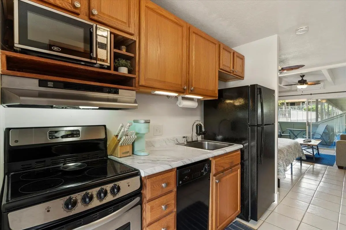 Photo of Listing #409211