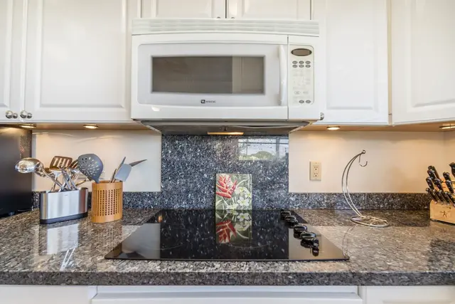 Listing Image for 10 Wailea Ekolu Pl 404 15 of 50