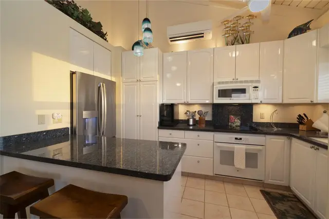 Listing Image for 10 Wailea Ekolu Pl 404 17 of 50