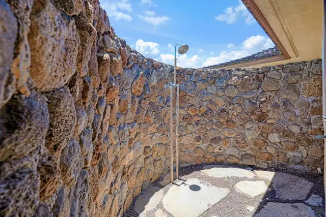 Listing Image for 44 Lau Niu Way 18 of 26
