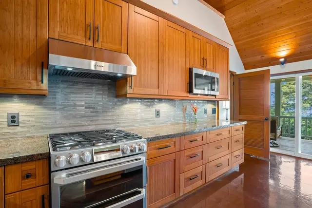 Listing Image for 655 Kulike Rd B 15 of 38