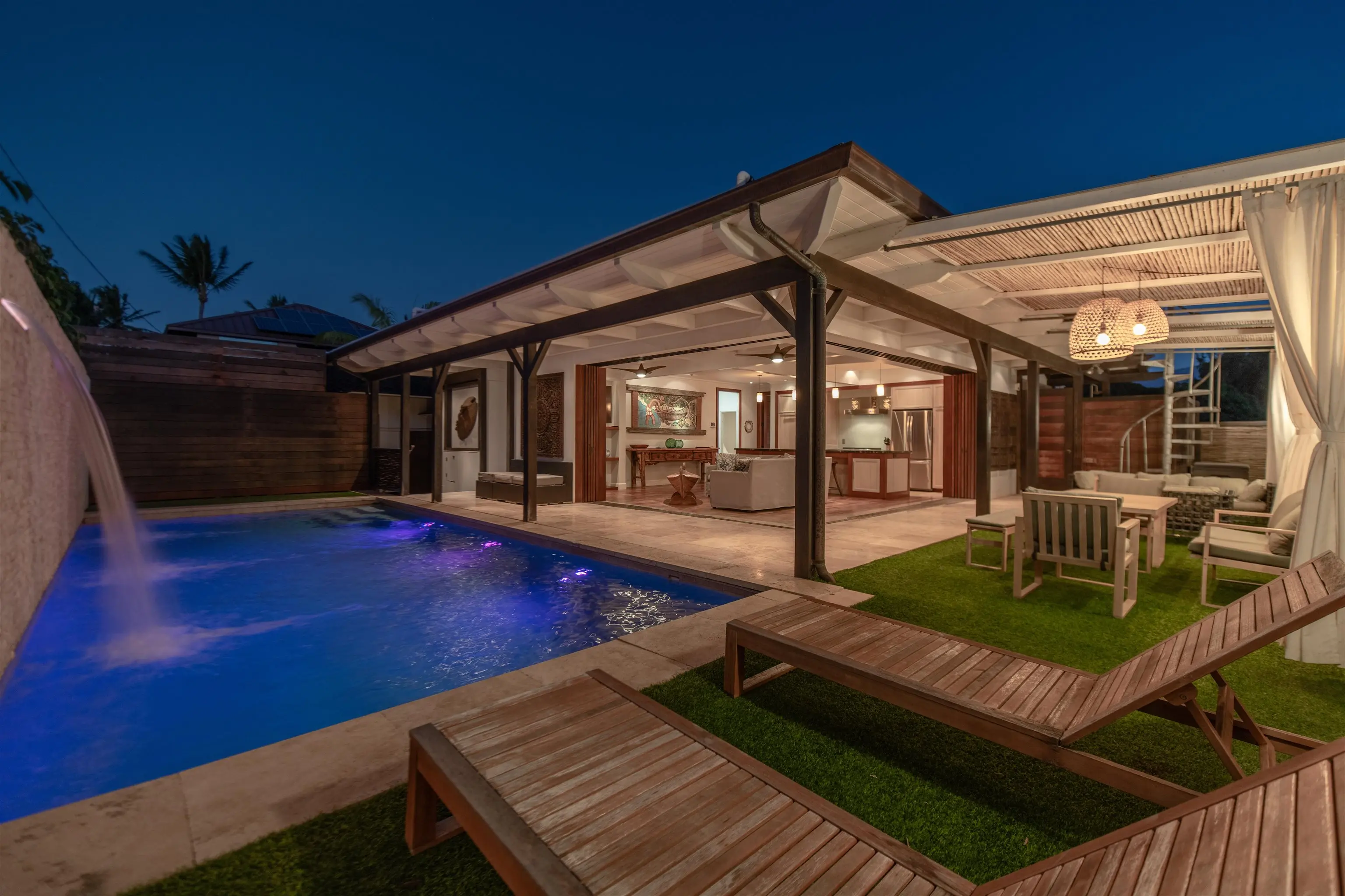 Photo of Listing #408050