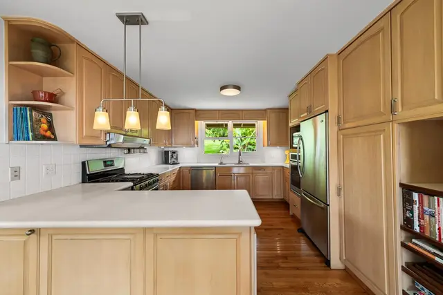 Listing Image for 154 Cooke Rd 11 of 36