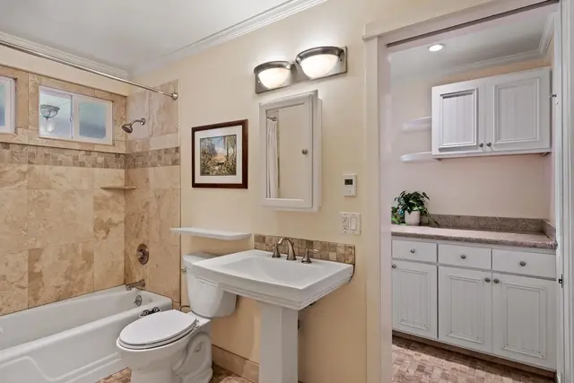 Listing Image for 154 Cooke Rd 28 of 36