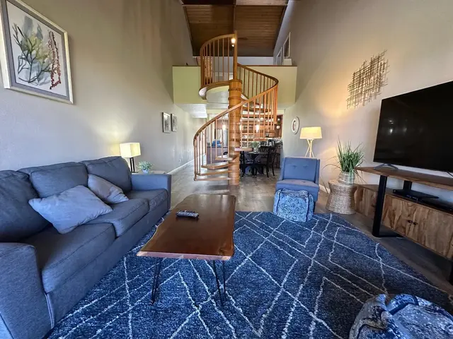 Listing Image for 2695 S Kihei Rd 6406 2 of 37