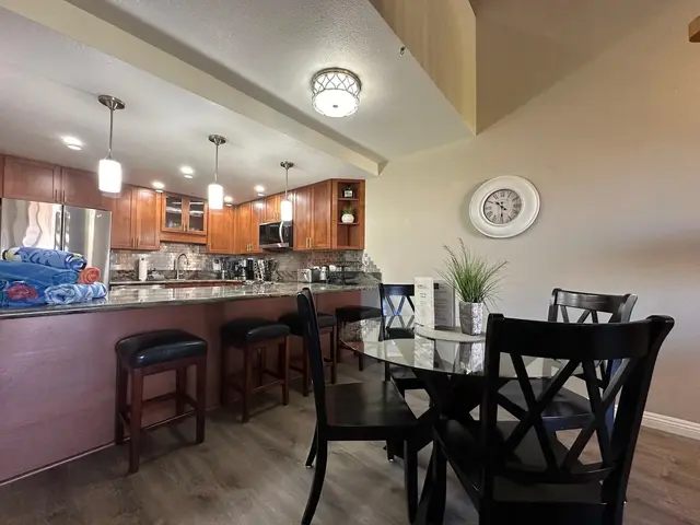 Listing Image for 2695 S Kihei Rd 6406 23 of 37