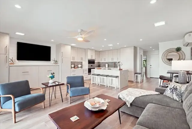 Listing Image for 12 S Kihei Rd F2 7 of 49