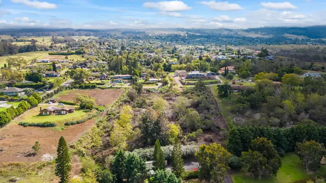 Listing Image for Malanani Dr 5 of 23
