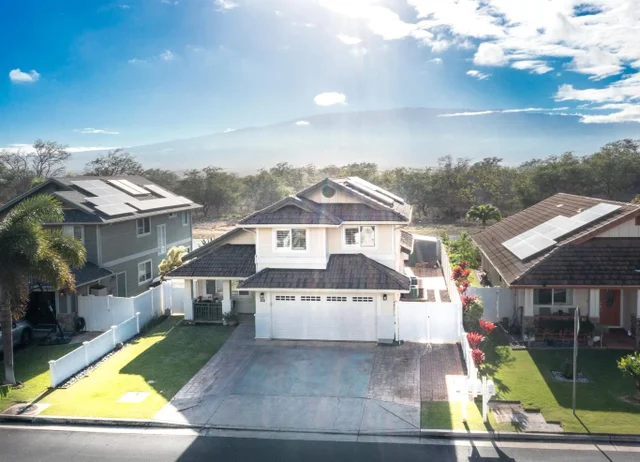 Listing Image for 109 Molehulehu Loop 2 of 17