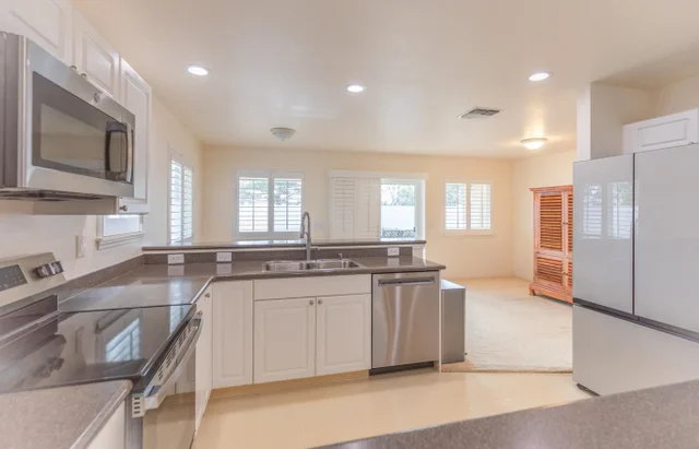 Listing Image for 109 Molehulehu Loop 5 of 17