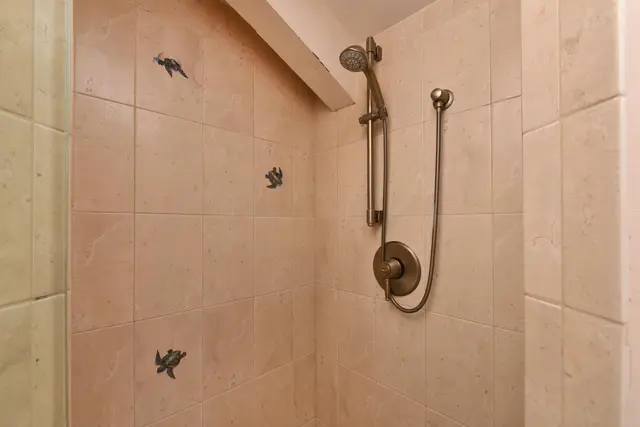 Listing Image for 3543 Lower Honoapiilani Rd G407 34 of 50