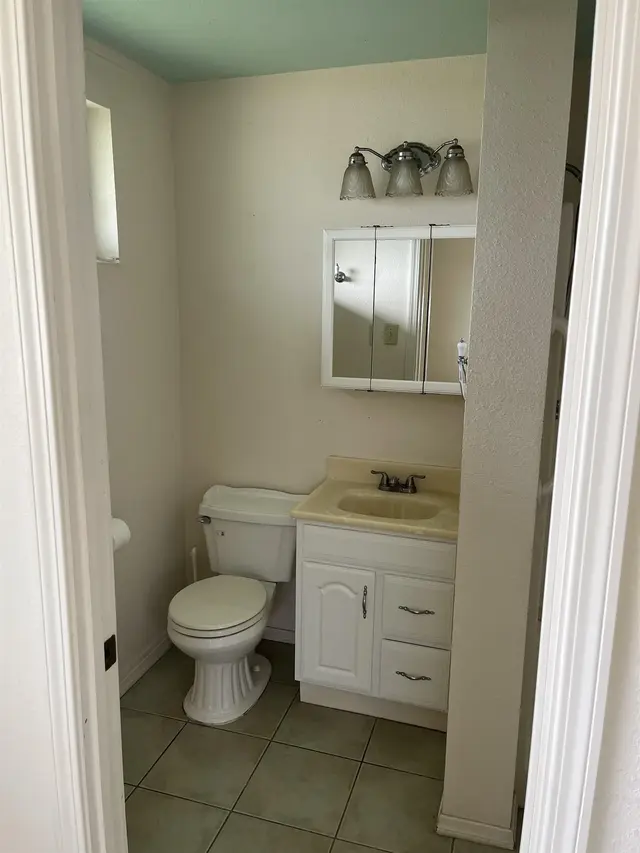 Listing Image for 496 Liholiho St 12 of 16