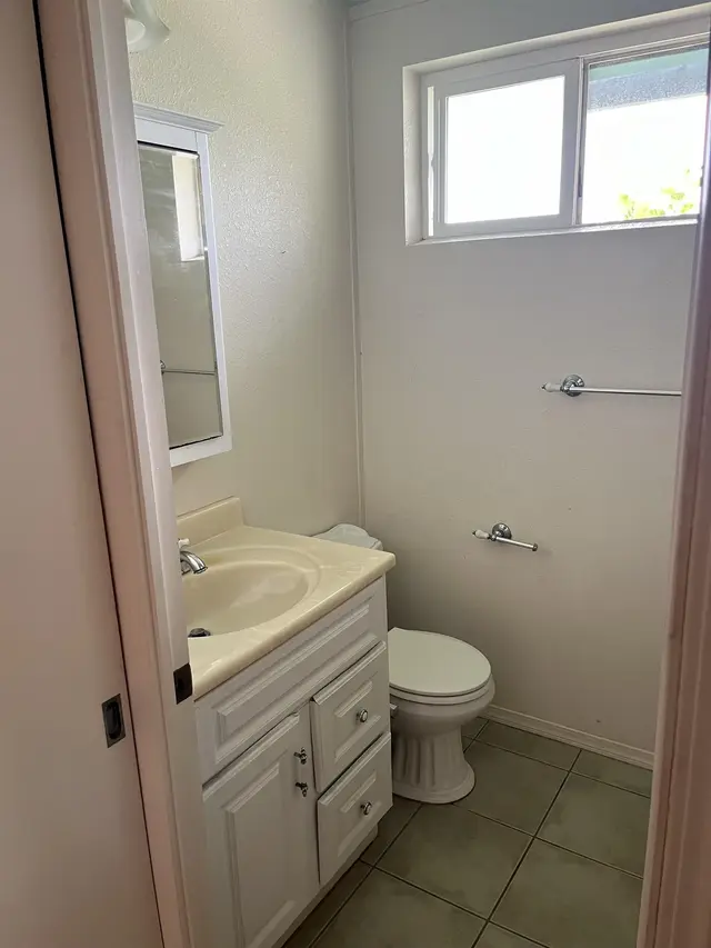 Listing Image for 496 Liholiho St 7 of 16
