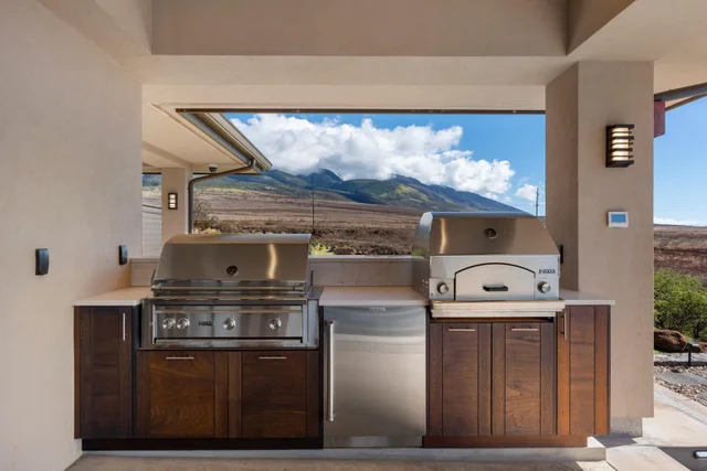 Listing Image for 564 Anapuni Loop 23 of 50