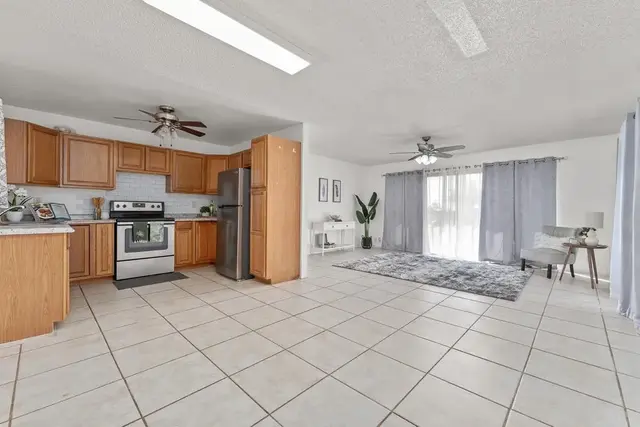 Listing Image for 484 Nanakai St 9 of 49
