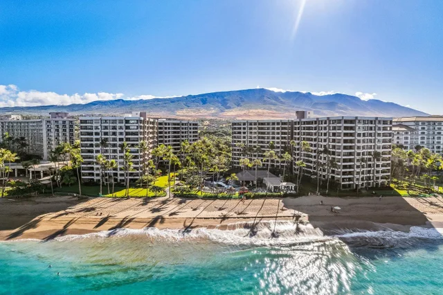 Listing Image for 50 Nohea Kai Dr 3-1103 40 of 50