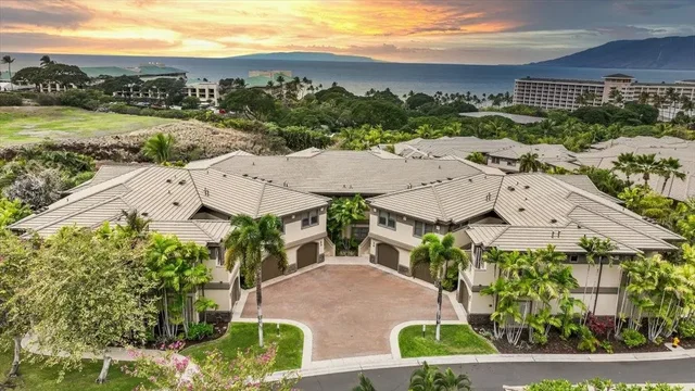 Listing Image for 21 Kiloa St O-4 2 of 50